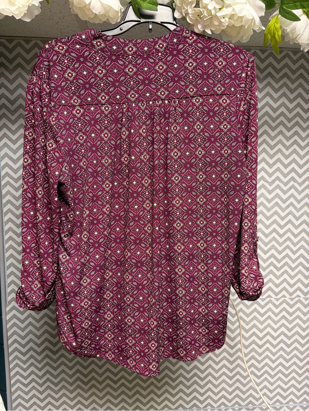 Dressbarn Women’s Printed Button-Front Blouse - Plum - Picture 3 of 4